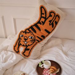 2Pcs Super Soft and Comfortable Cute Cartoon Tiger Jacquard Decorative Pillow